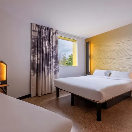 Cran-gevrier Hotel Annecy