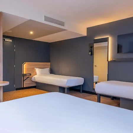 Hotel Cran-gevrier 2*
